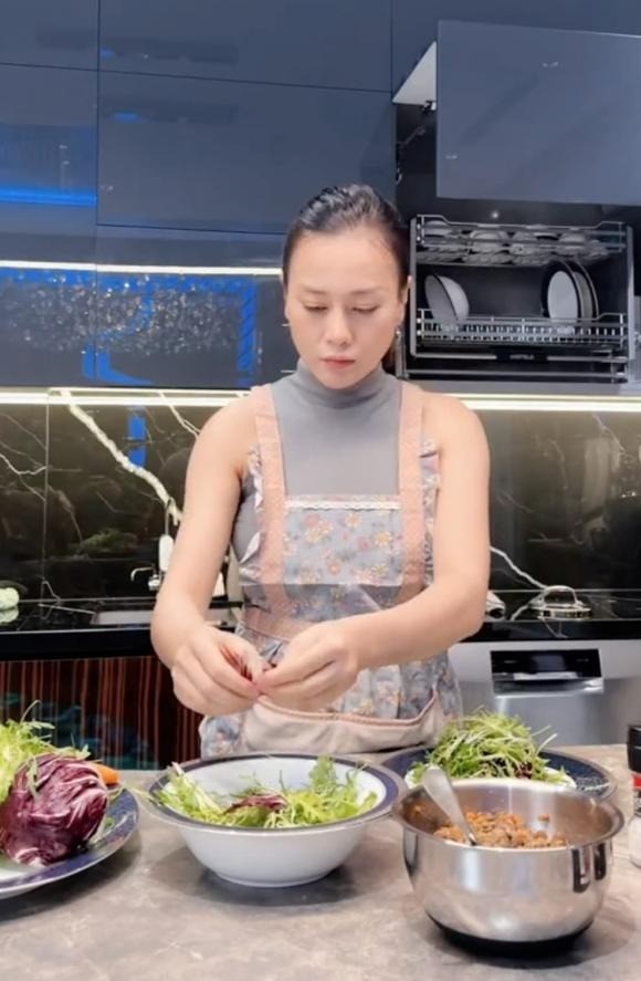 phuong-oanh-lam-salad-3-1702884112.jpg