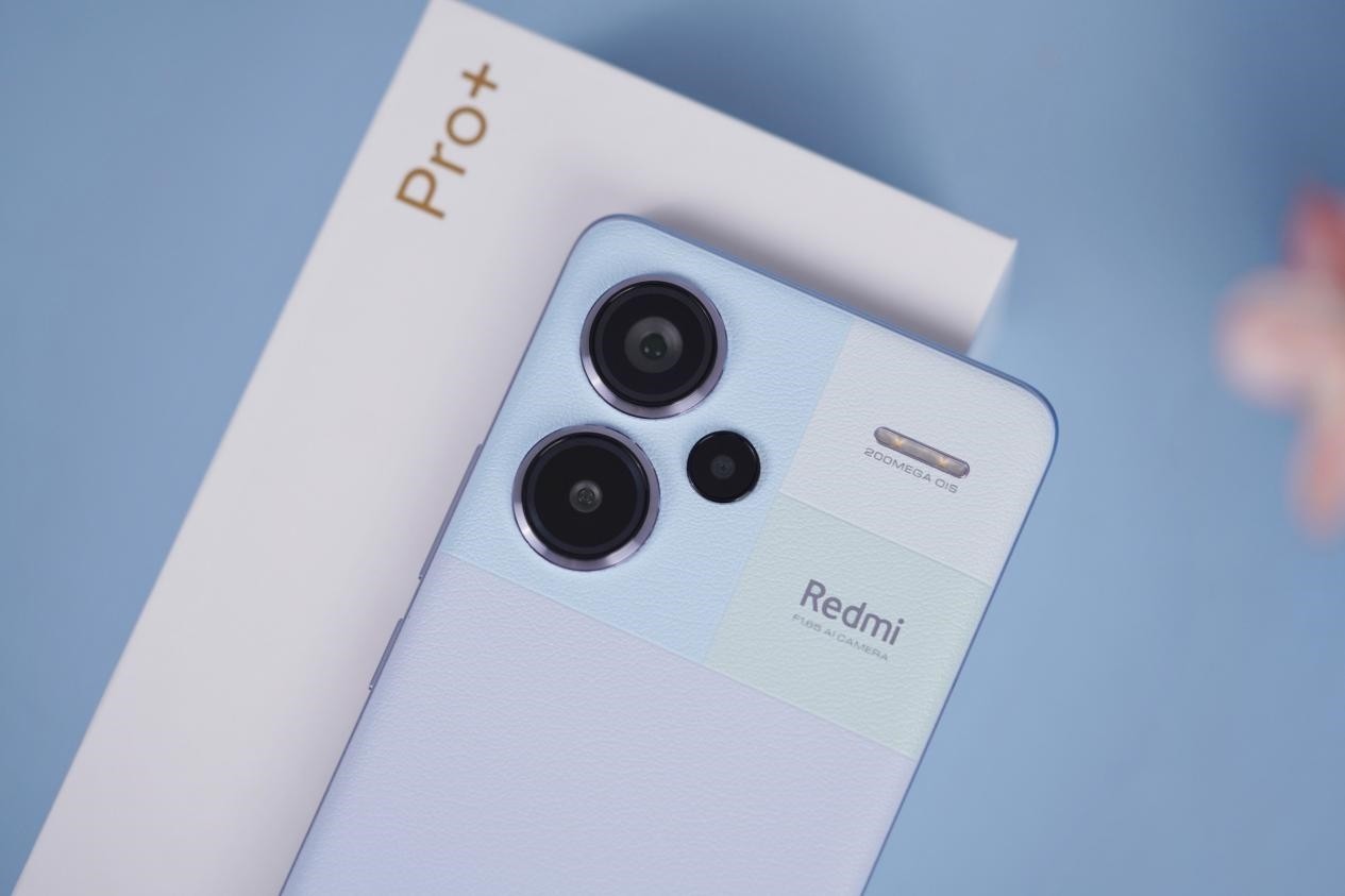 redmi-1703047159.jpg