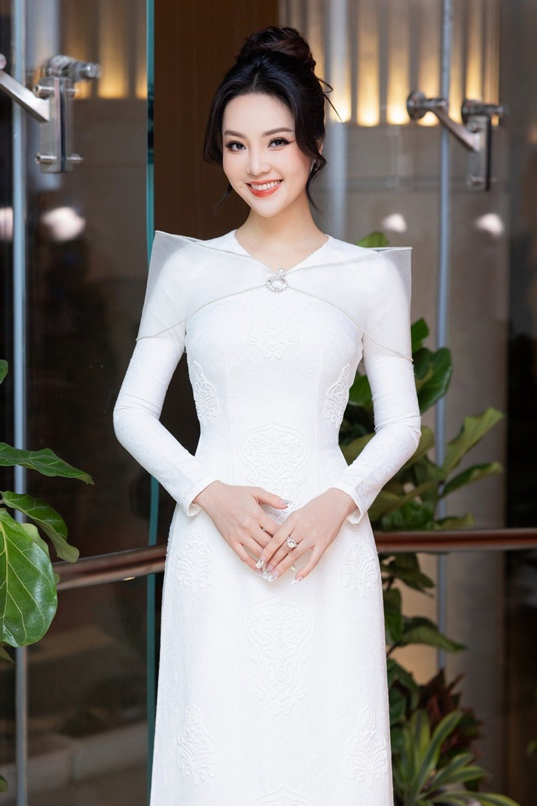 thuy-van-1-1703233906.jpg