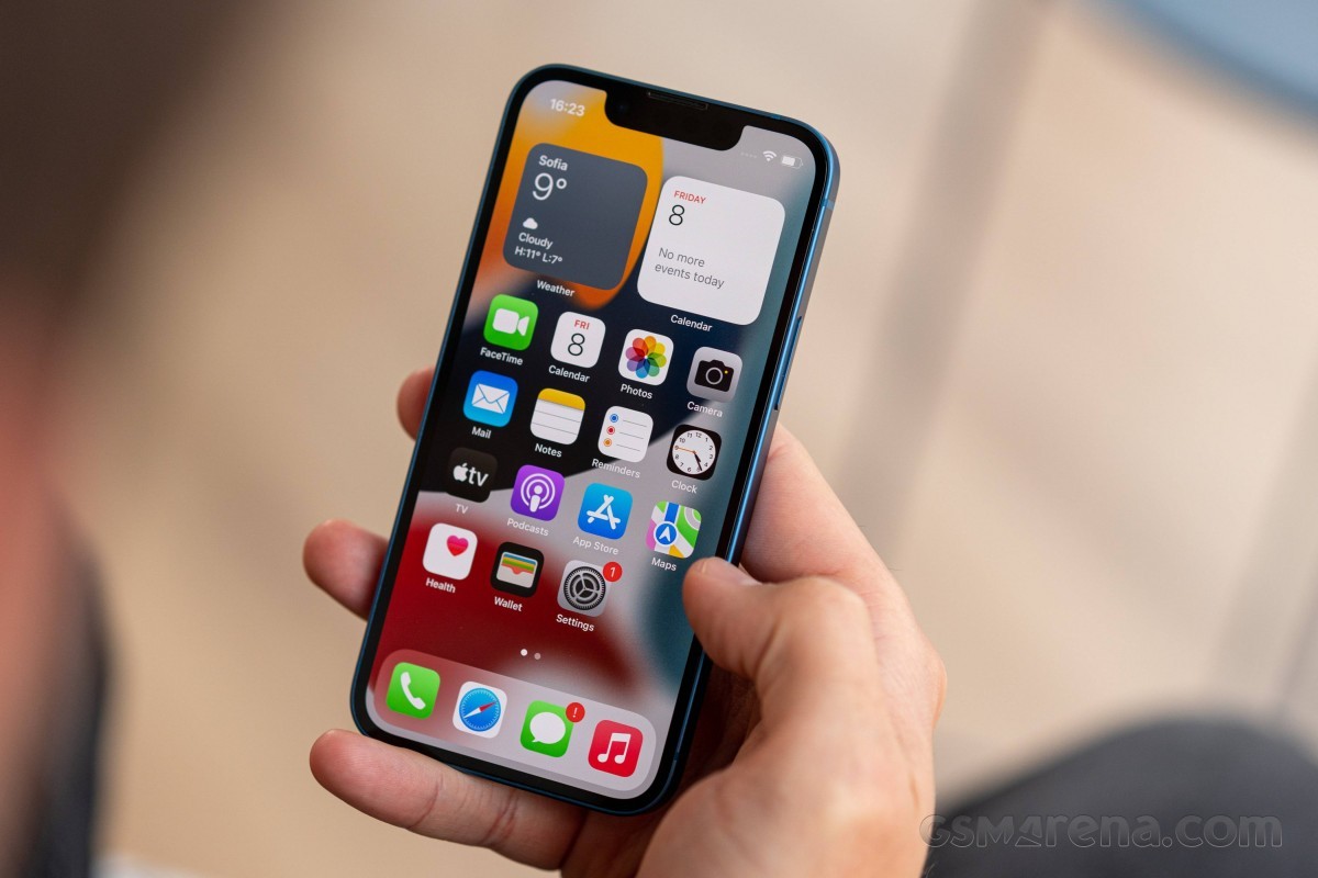 iphone-8-1703493736.jpg
