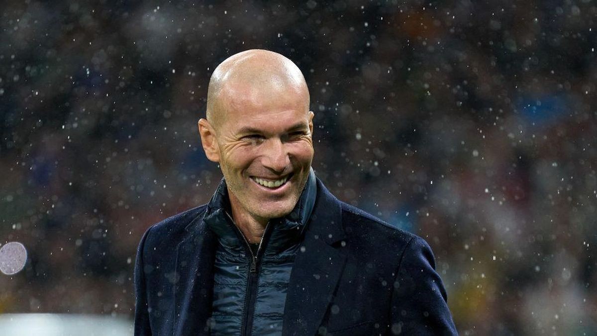 zinedine-zidane-169-1703812302.jpeg