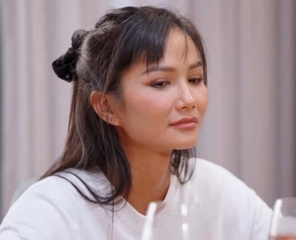 hhen-nie-3-1704165461.jpg