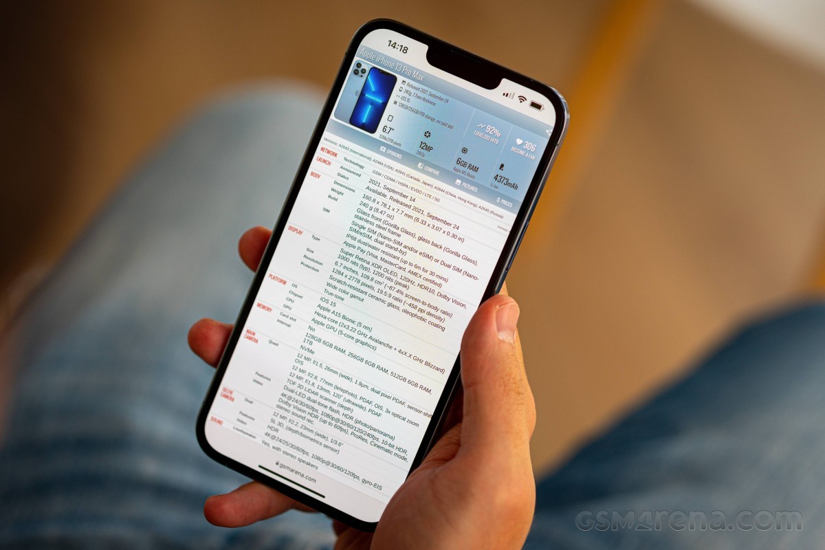 iphone-10-1704359996.jpg