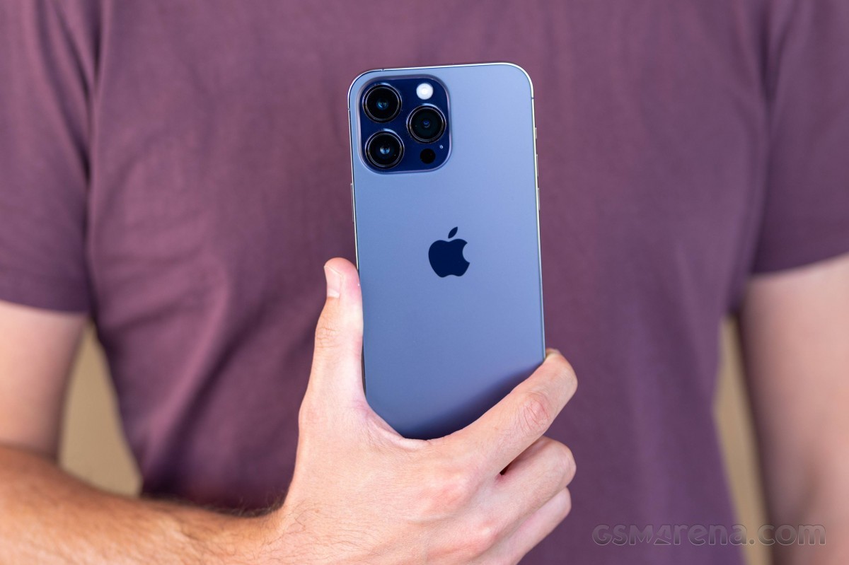 iphone-1704343093.jpg