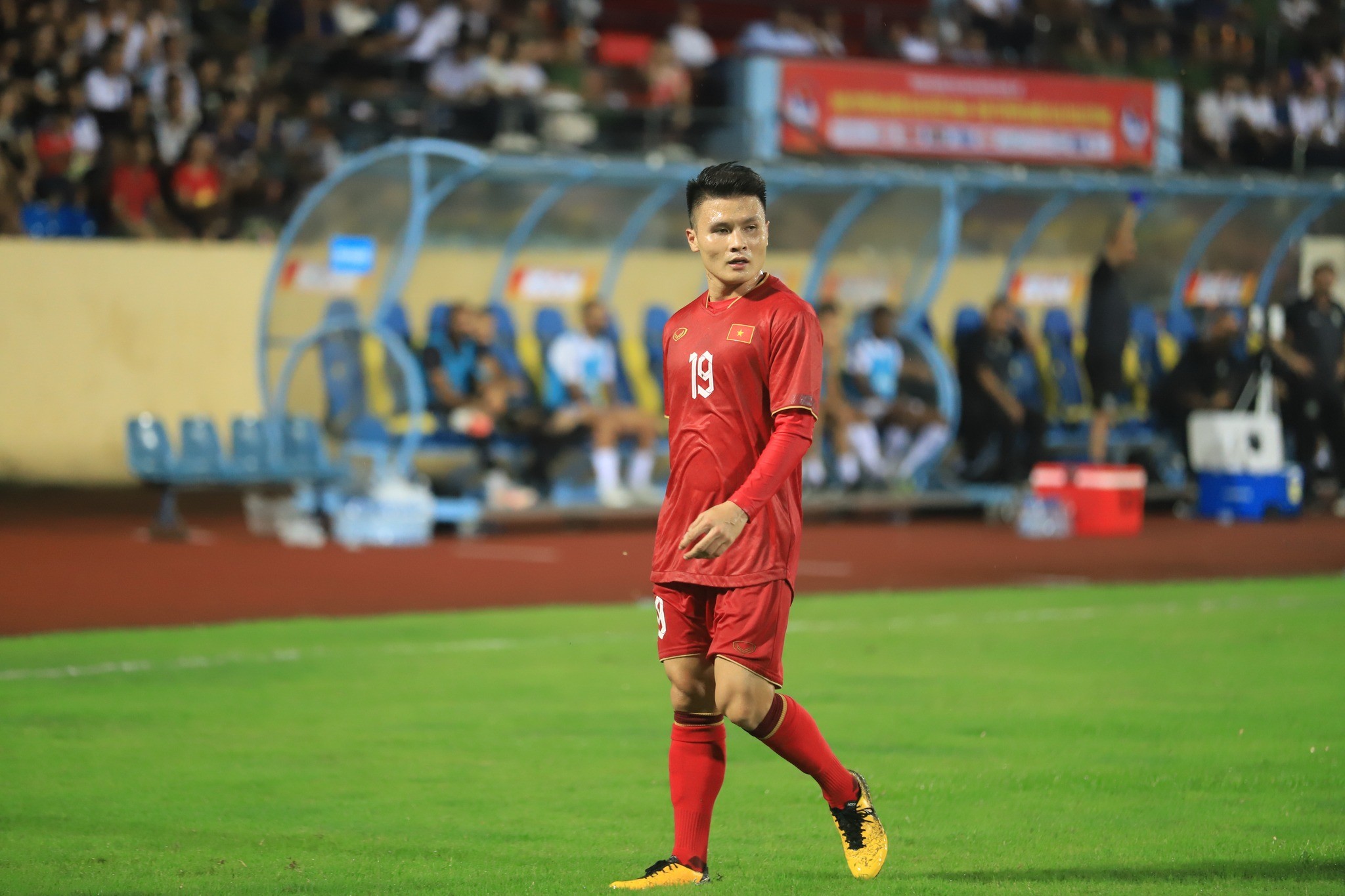 quang-hai-dt-viet-nam-1704716437.jpg