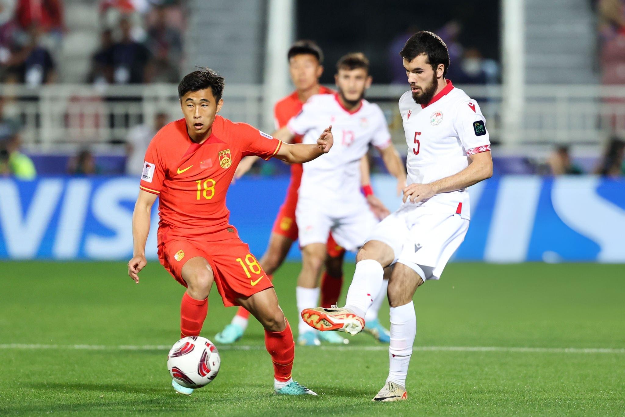 china-asian-cup-truc-tiep-1705464316.jpg