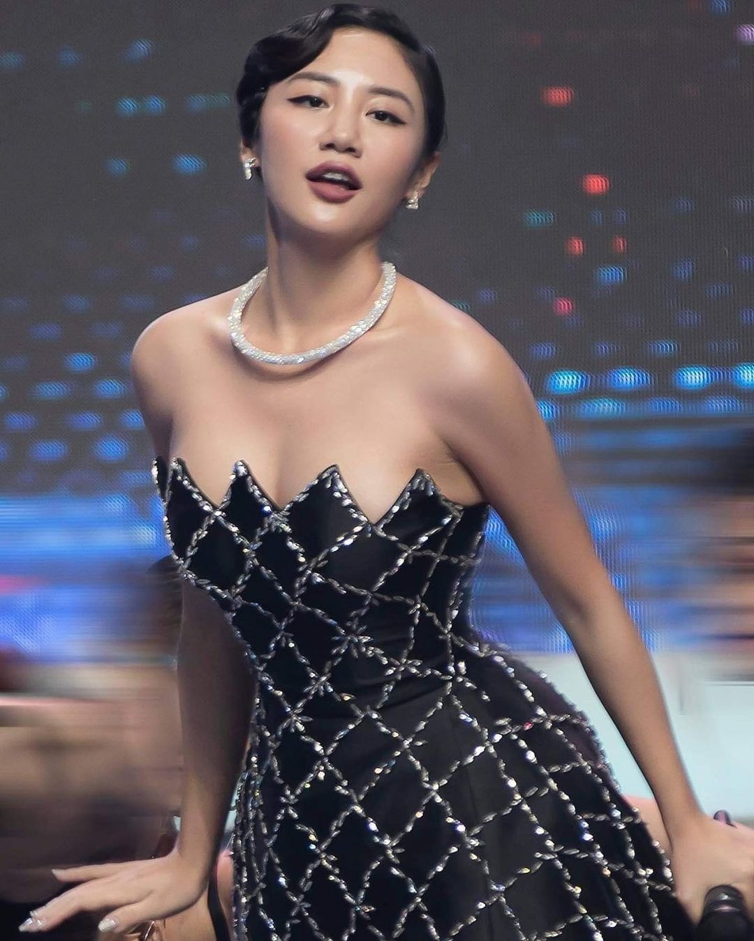 van-mai-huong-2-1705918232.jpg