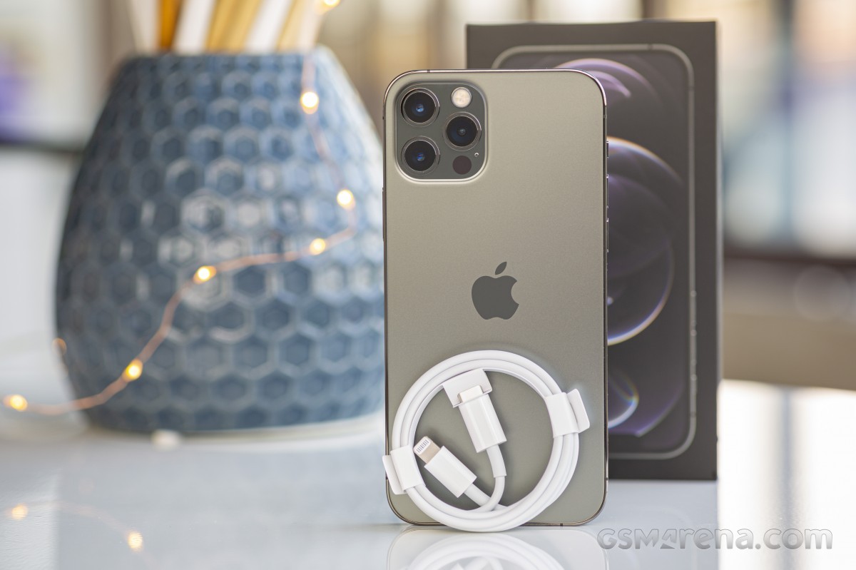 iphone-18-1705984605.jpg