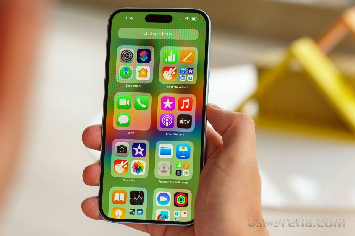 iphone-12-1706088117.jpg