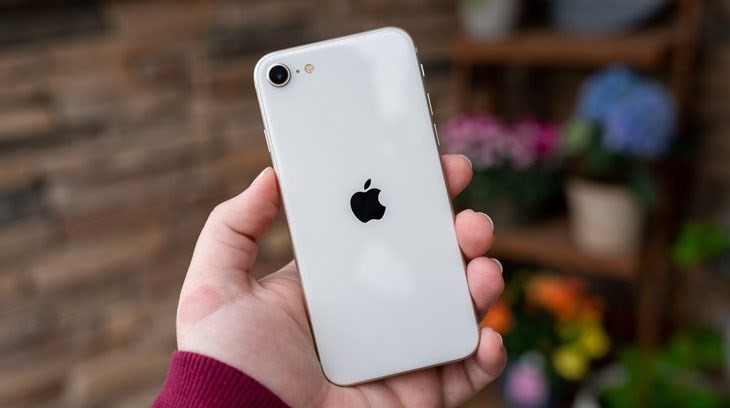 iphone-18-1706243771.jpg
