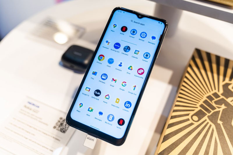 nokia-8-1706432946.jpg