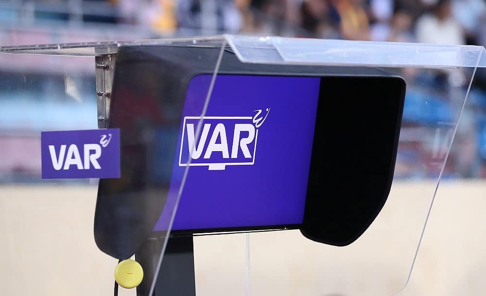 vff-chi-ra-thieu-sot-cua-var-tai-v-league-352586-1701448860-234643-1706442591.jpg