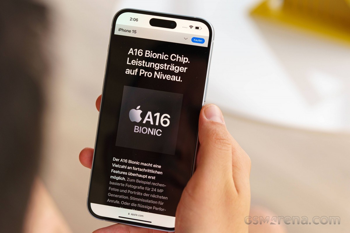 iphone-13-1706972136.jpg