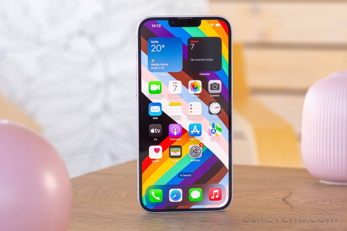 iphone-1-1707107131.jpg