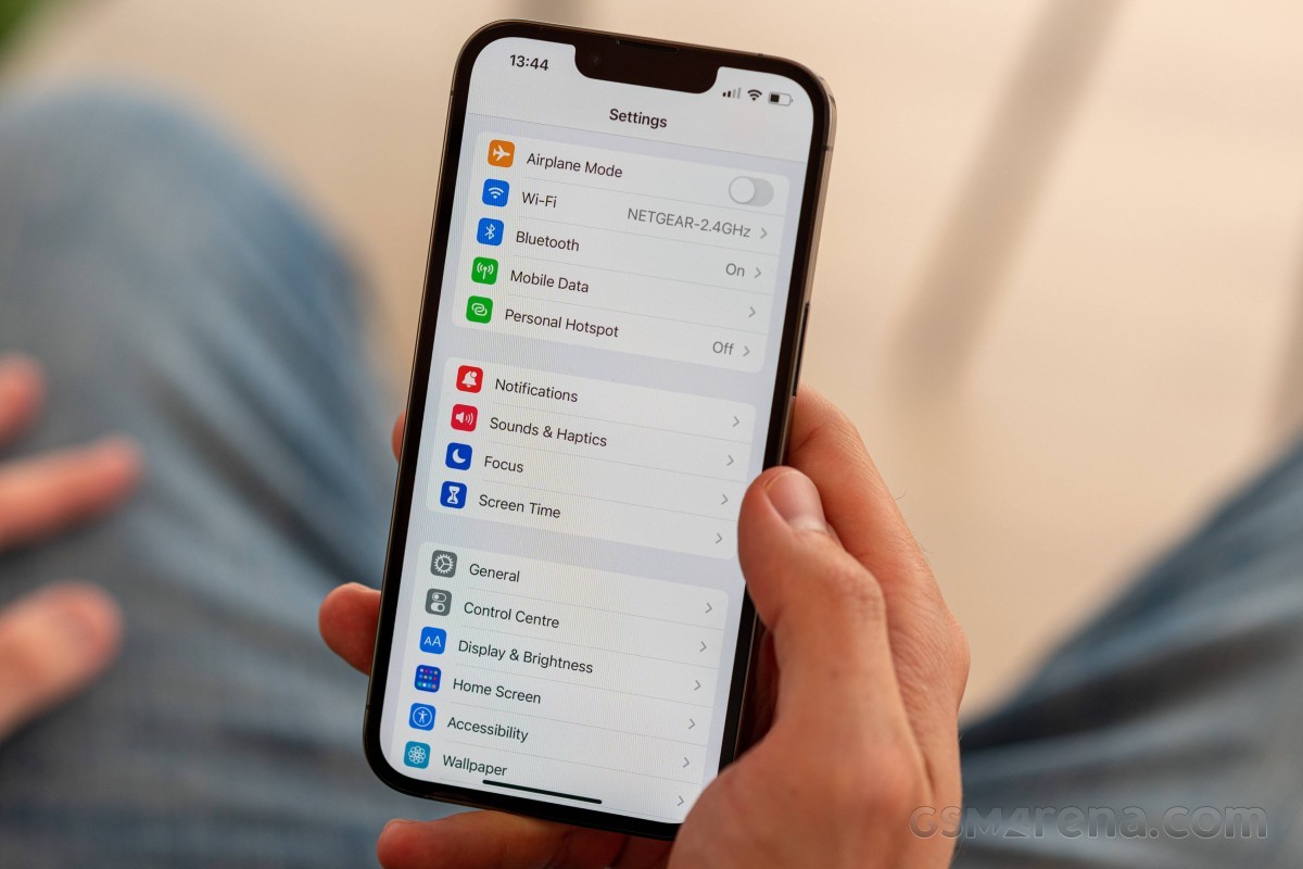 iphone-6-1707276955.jpg