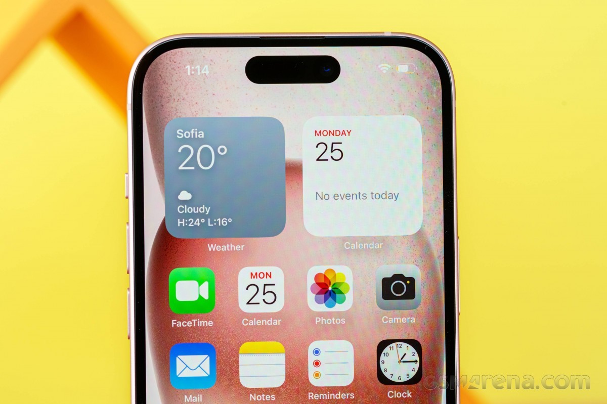 iphone-2-1707820844.jpg