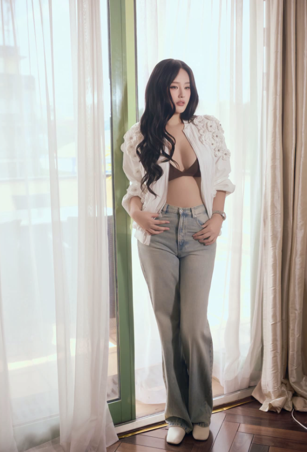 mai-phuong-thuy-5-1792659341.png