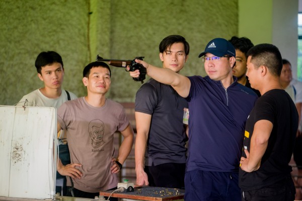 nhan-phuc-vinh-hoa-xa-thu-hoang-xuan-vinh-tren-man-anh-rong-1-1-1793006975.jpg