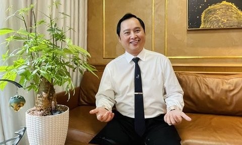 do-thanh-nhan-louis-1650527434.jpeg