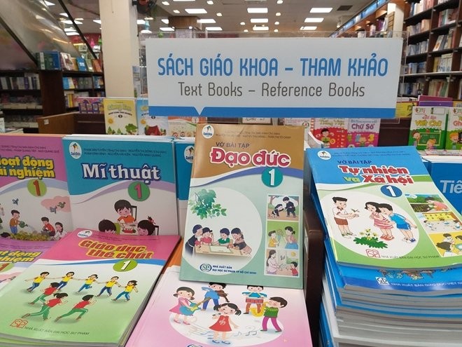 sach-tham-khao-01-1654168573.jpg
