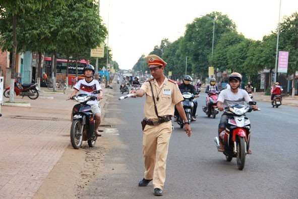 anh-3-giao-thong-dak-lak-1658071857.jpg