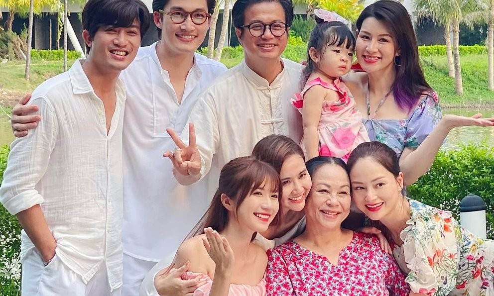 b8-1658072344.jpg