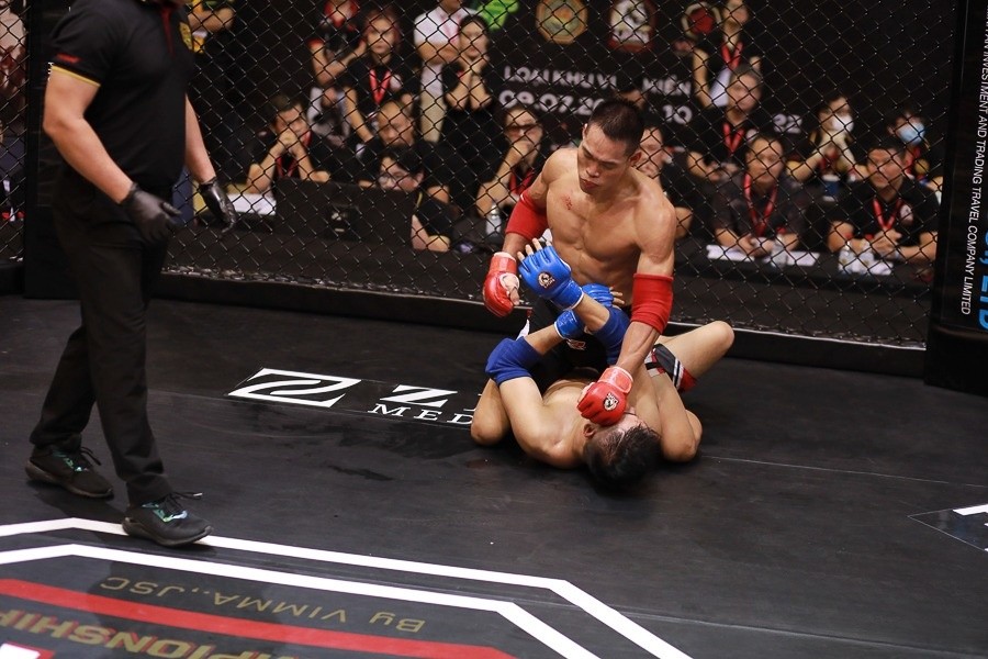 nguyen-huy-sac-dang-dung-thu-3-trong-hang-can-65kg-1688439133-1688444776.jpg