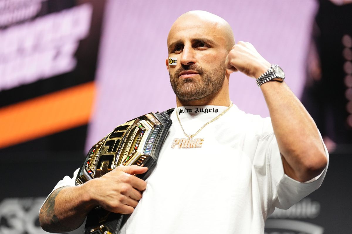 ufc-290-alexander-volkanovski-dai-de-tiep-tuc-thong-tri-hang-long-301121-1688914393.jpeg