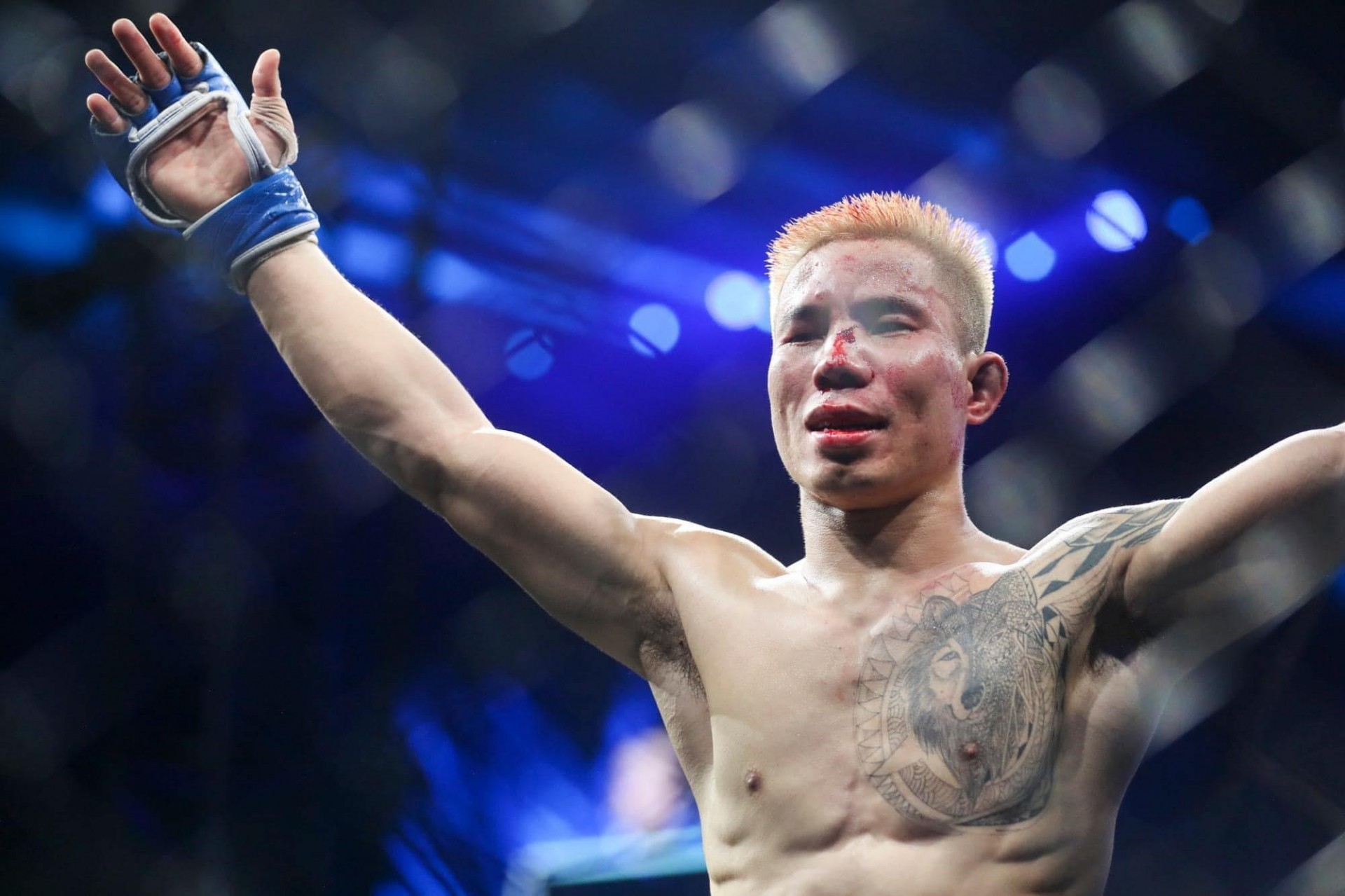 xac-dinh-doi-thu-cua-pham-van-nam-trong-tran-dau-bao-ve-dai-vo-dich-lion-championship-hang-can-56kg-301394-1688972370.jpg