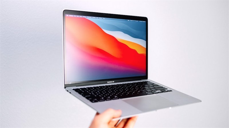 macbook-gia-re-1693966389.jpeg