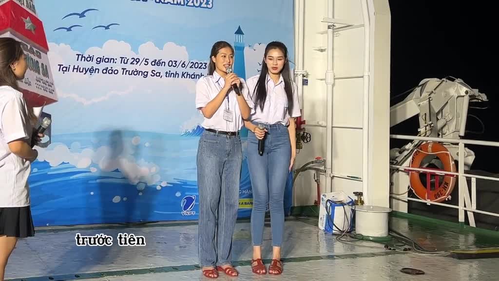 2-chi-em-tui-chia-se-doi-chut-cam-xuc-khi-den-voi-chuyen-hai-trinh-vua-qua-1686897650.mp4