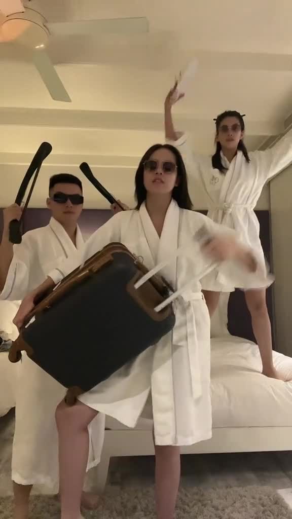 ban-nhac-moi-vao-nghe-1685630105.mp4