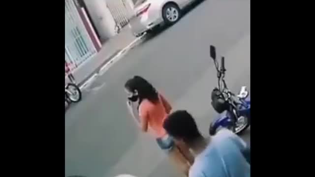 cuu-mang-be-gai-360p-1636426896.mp4