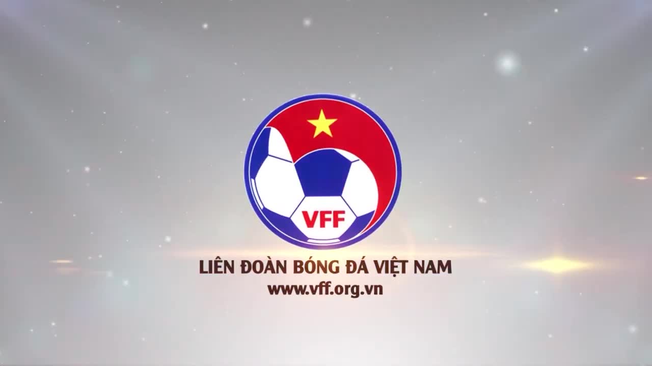 dt-nu-viet-nam-luu-tru-tai-khach-san-5-sao-grand-barony-1695790503.mp4
