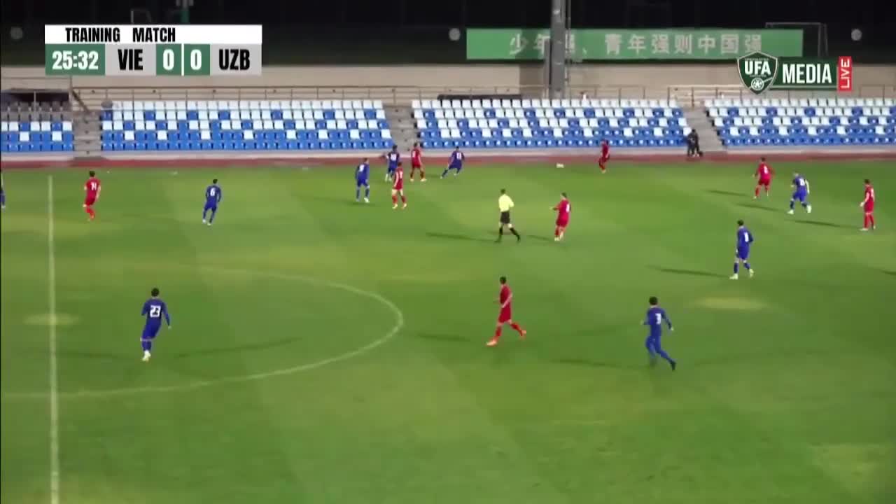 hlv-troussier-dt-viet-nam-da-co-bai-kiem-tra-tot-de-dau-han-quoc-tap-chi-du-lich-tphcm-1697210808.mp4