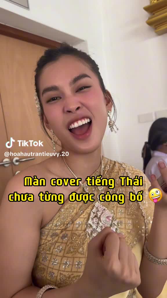 hoa-hau-tieu-vy-hat-tieng-thai-lan-bat-ngo-dung-hang-voi-thuy-tien-1-1688695958.mp4