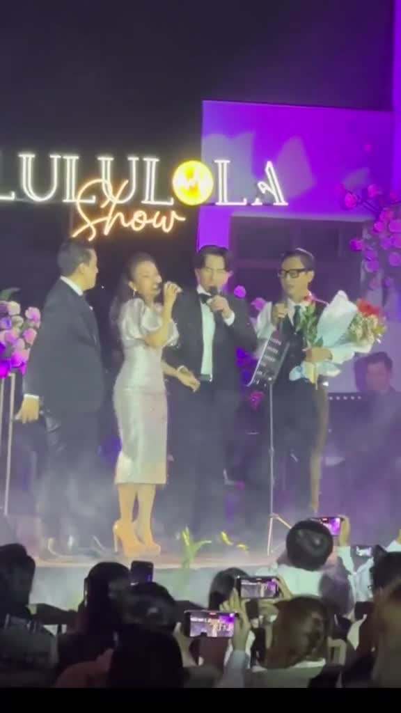 lan-dau-tien-tam-ca-dan-truong-cam-ly-lam-truong-hat-chung-bai-1690341934.mp4