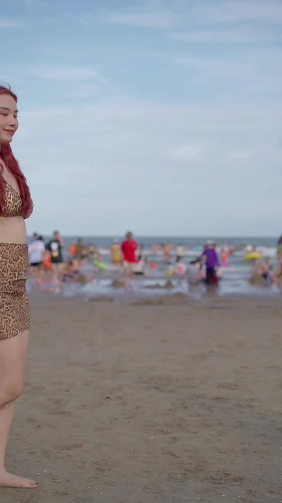 linh-miu-clip-1685693906.mp4