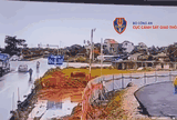 Khoảnh khắc 2 xe đầu kéo"đấu đầu nhau” khiến nhiều người thót tim