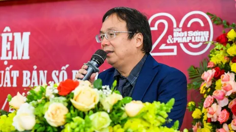 20 năm Đời sống và Pháp luật - "Bầu trời trước mặt, con đường dưới chân"