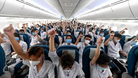 312 sinh viên Y tế Hải Dương đang làm nhiệm vụ gì tại TP.HCM?