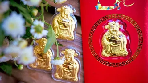 Ngày vía Thần Tài nên mua gì để cả năm may mắn