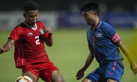 Cầu thủ Indonesia phải khâu 4 mũi sau chung kết SEA Games 32