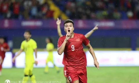 Sao trẻ U22 Việt Nam khó có cửa thi đấu nhiều tại V-League
