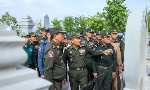 Campuchia khắc tên VĐV dự SEA Games lên đài tưởng niệm