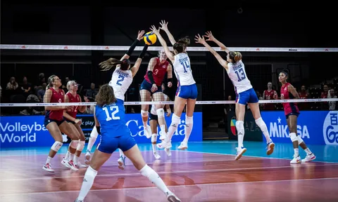Đỉnh cao bóng chuyền: ĐKVĐ thế giới đụng độ HCV Olympic Tokyo tại VNL 2023