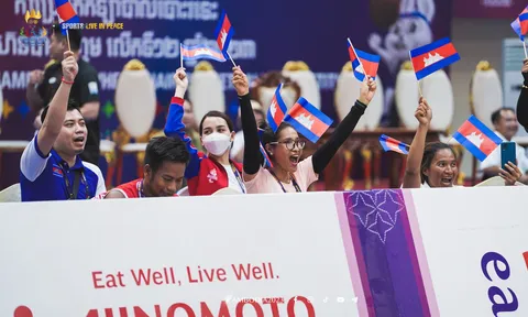Thắng đậm 16-1, Campuchia vào chung kết với Thái Lan