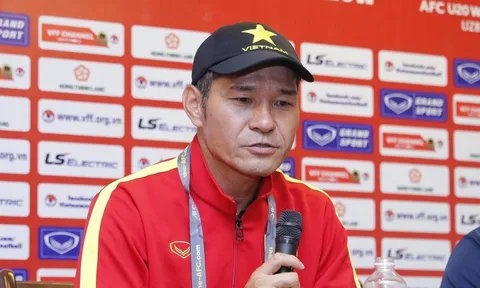 HLV U20 nữ Việt Nam: “Thắng nhưng tôi vẫn chưa hài lòng đâu”