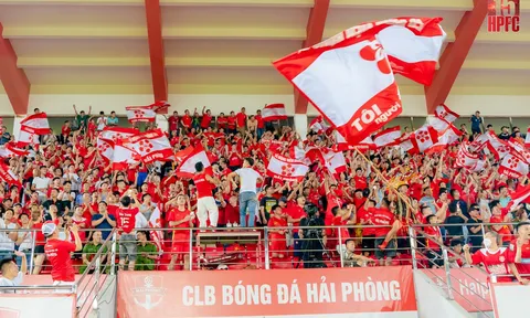 Chủ tịch CLB Hải Phòng tặng vé xem trận Việt Nam cho Hội CĐV bóng đá cả nước