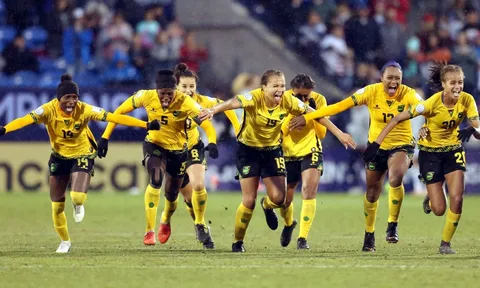 ĐT nữ Jamaica phải nhờ mẹ giúp để tham dự World Cup